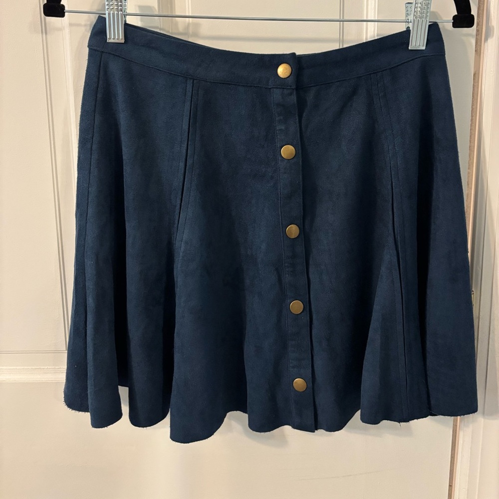 NWT Design Lab Faux Suede Button Down Front Mini Skirt